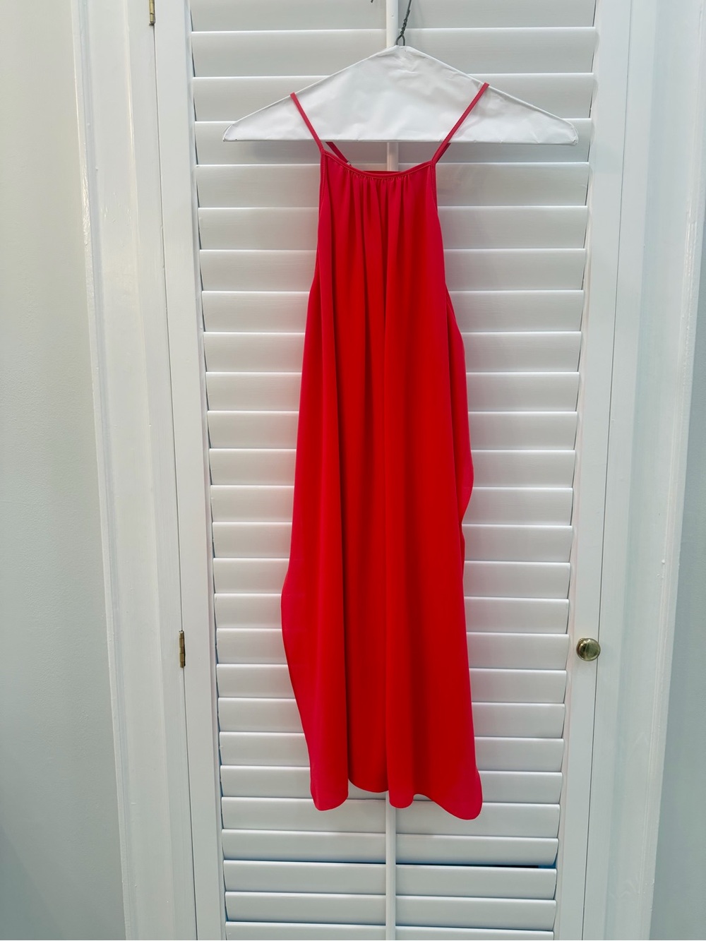 Elizabeth and James Coral Flowy Knee Length Dress S